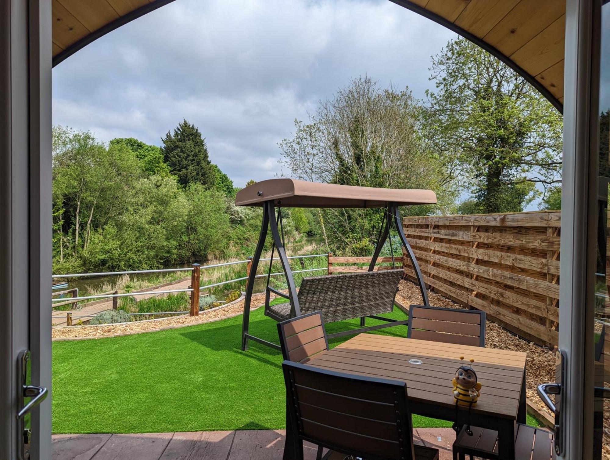 Villa Peacock Lake Glamping Nottingham Zimmer foto